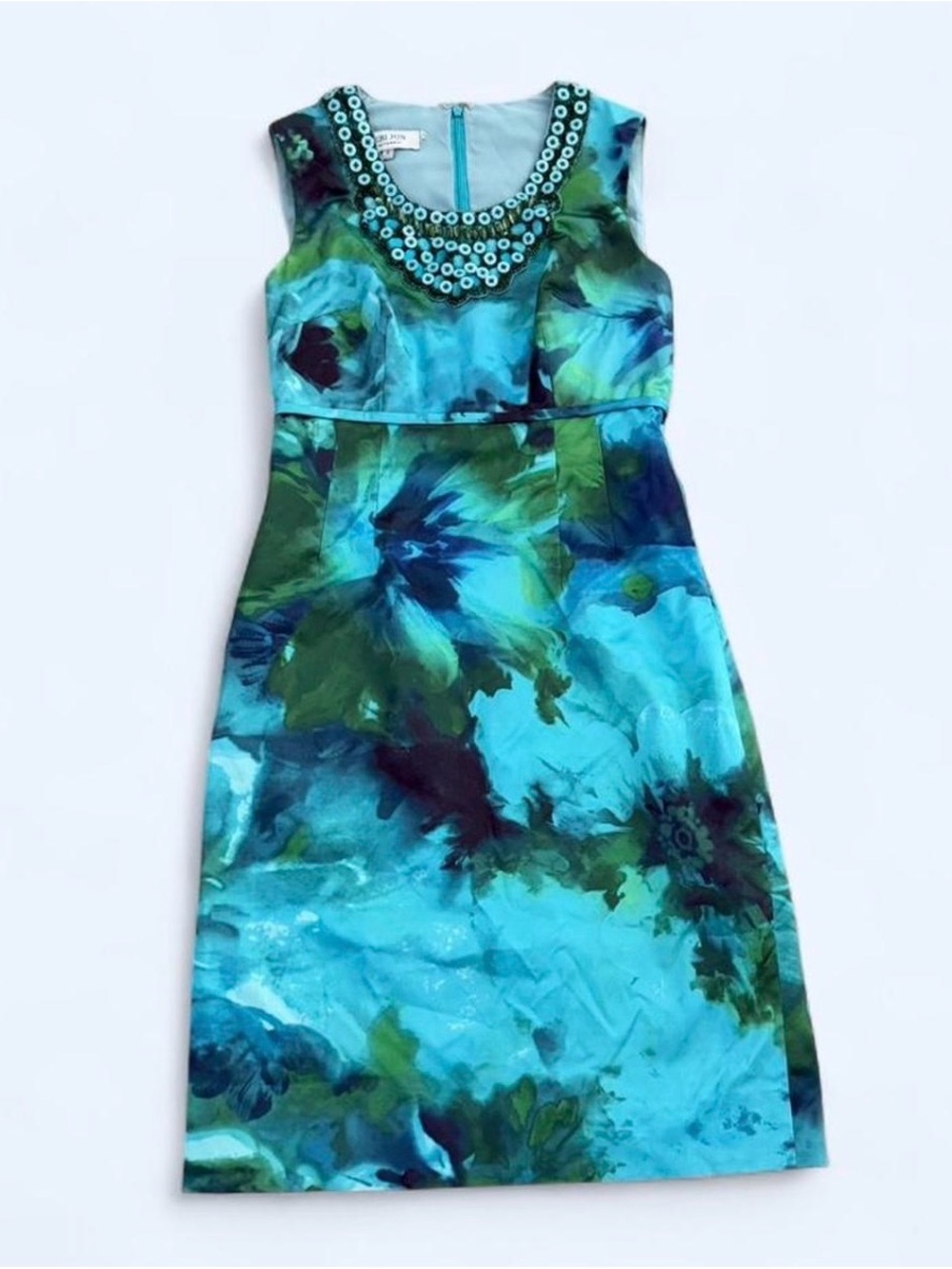 TERI JON Sleeveless Blue-Green Floral Sheath Dress with Embellished Neckline